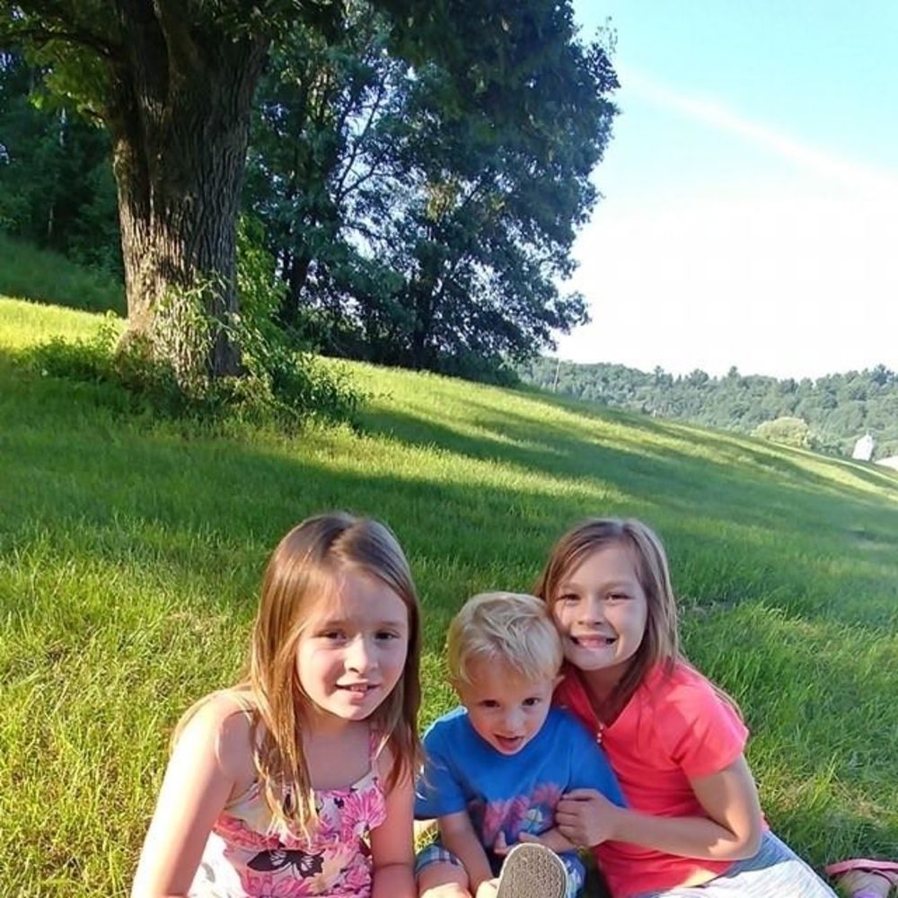 Meet your Posher, Connie